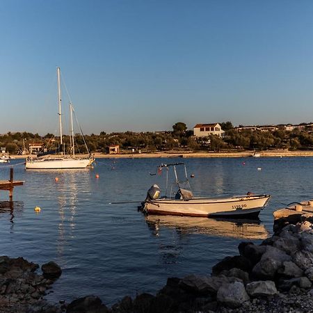 Mobile Home Whit Sea View Lavojesa Drage Εξωτερικό φωτογραφία