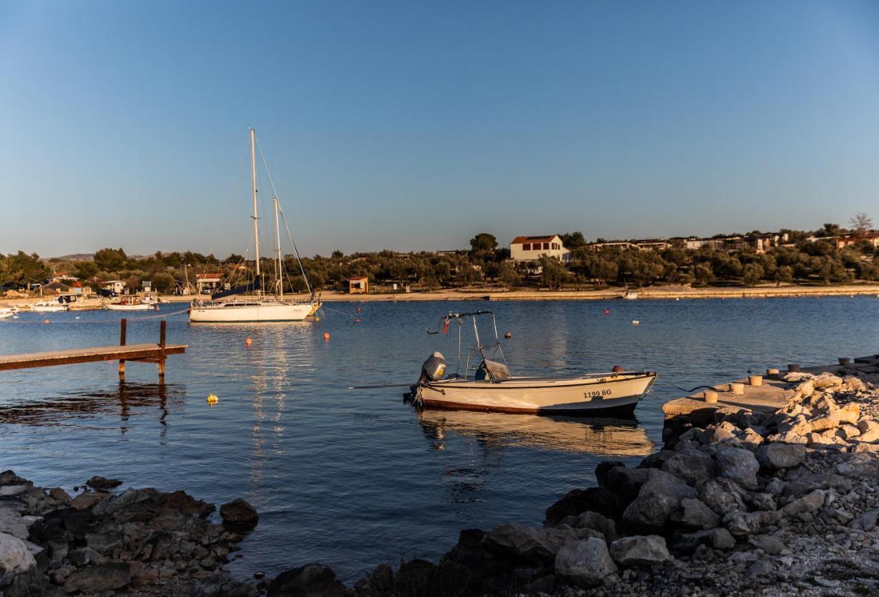 Mobile Home Whit Sea View Lavojesa Drage Εξωτερικό φωτογραφία